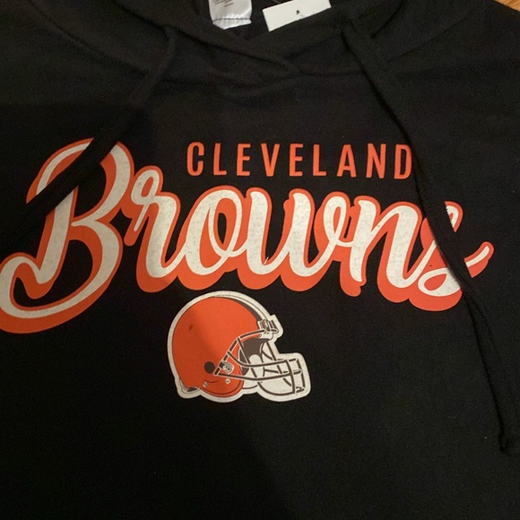 NFL Cleveland browns size medium sweatshirt nwt - Picture 3 of 4
